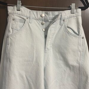 Universal thread barrel jean